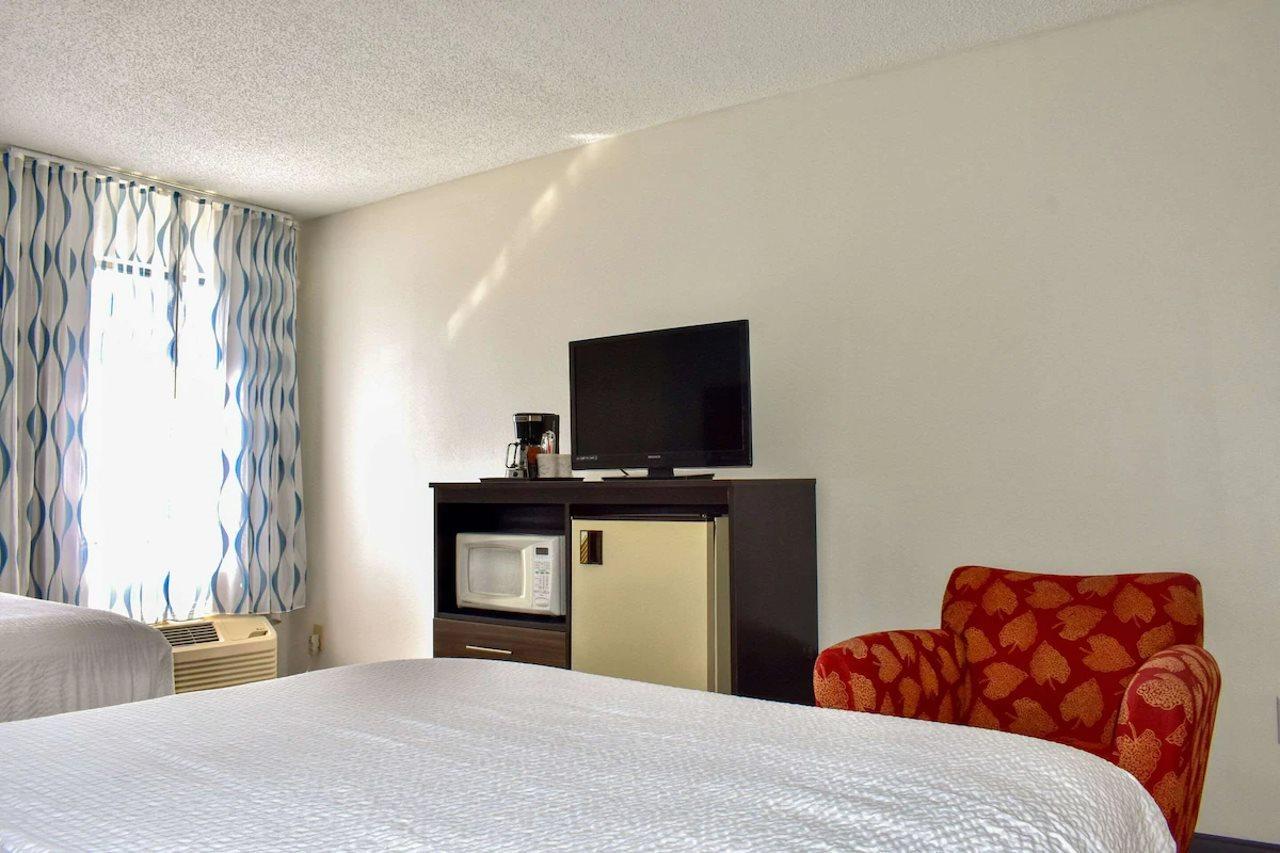 Clarion Pointe Vidalia - Lyons West Otel Dış mekan fotoğraf
