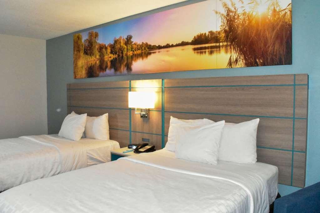 Clarion Pointe Vidalia - Lyons West Otel Oda fotoğraf